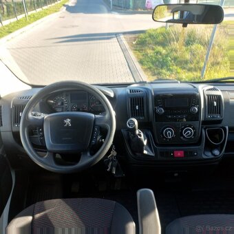 PEUGEOT BOXER 2.0HDI 120KW VALNÍK 7 MÍST R.V.2017 - 7