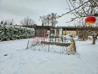 Prodej chatky v klidné osadě - 7