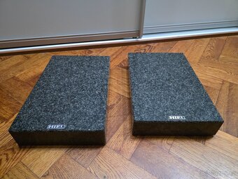 Bowers & Wilkins preference 6 cherry - 7