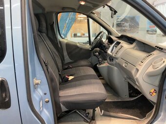 Opel Vivaro 2.0CDTI 84Kw Tour Cosmo - 9.Míst - 7