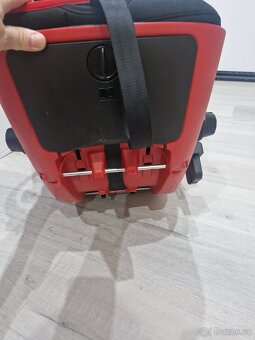 Autosedačka isofix se základnou - 7