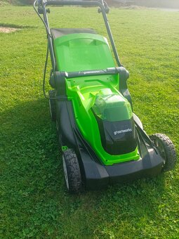 Elektrická sekačka + strunovka, komplet - 7