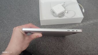 MacBook PRO 13" 8GB RAM 256 SSD LATE 2018 - 7