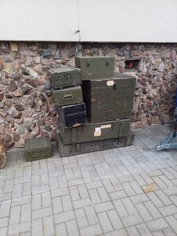 Prodám vojenské bedny od munice a lékařských materiálů - 7