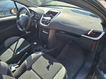 Peugeot 207 1.6HDi - 7