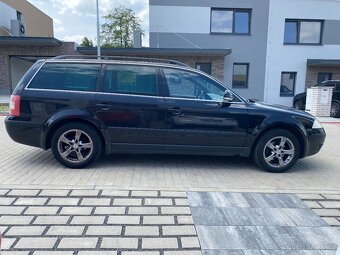 VW Passat combi 1.6i, 75 kW, 2004, klima, ALU R16, tažné - 7