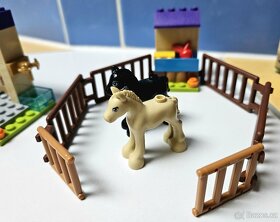 LEGO® Friends 41361 Mia a stáj pro hříbata

 - 7