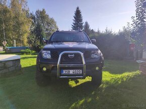 NISSAN NAVARA DOUBLE-CAB - 7