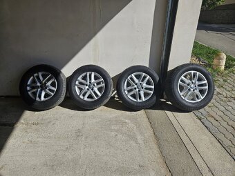 Litá kola VW Tiguan + letními pneu Barum 215/65 R16
- 7