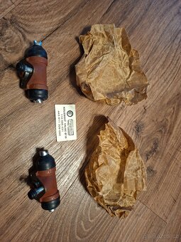 Brzdove valecky, prasátka Škoda 1000mb, 105, 120 - 7