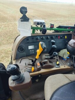 Traktor JD 7820 - 7