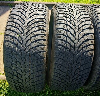 Nokian Tyres WR Snowproof 215/55 R17 98H - 7