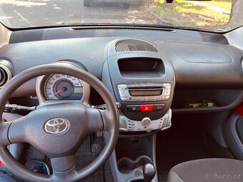 Toyota Aygo FaceLift 2010 - 7