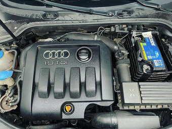 Náhradní díly Audi A3 8P S-Line sportback 2005 BKC GQQ LZ9W - 7