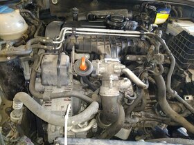 VW Passat B6 2,0TDI PD 103kW - náhradní díly - 7