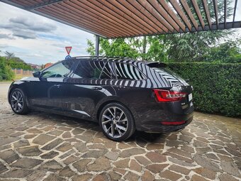 Škoda Superb 2.0TSI 200kW Sportline - 7