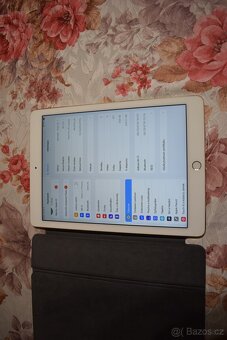 Apple iPad Pro 9.7-inch - A1673, (Wi-Fi Only), 256GB, (10) - 7