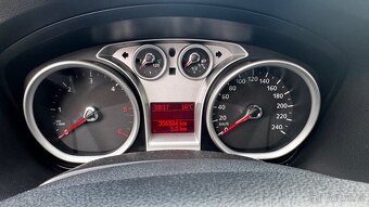 Ford Focus 1.6TDCI 2010 - 7
