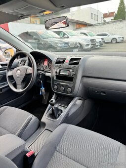 Volkswagen Golf, 1,9 TDI Comfortline Variant Ojeté, 5/2009, - 7