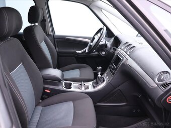 Ford Galaxy 1.6 TDCI Titanium Navi 7-Míst (2011) - 7