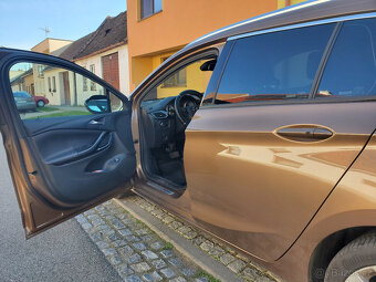 Opel Astra Sports Tourer AUTOMATIC - 7