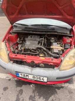 Toyota Yaris 1999 - 7