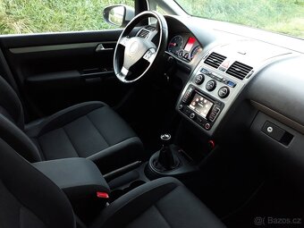 VW TOURAN 2.0TDI 103KW 7MÍST FREESTYLE 2010 196000KM VÝBAVA - 7