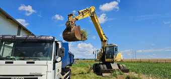 Bagr Komatsu PW220 - 7