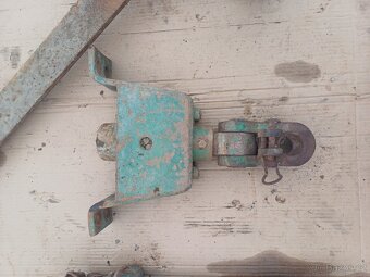 Vrchní závěs, ramena Zetor 50 Super - 7