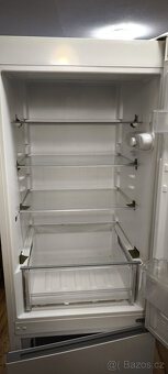 Lednice Indesit, plně funkční -- levně - 7