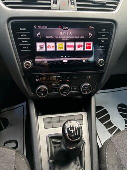 Škoda Octavia kombi 1.5 tsi - 7