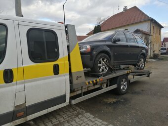 +Volvo XC90 - 7