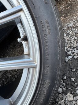 Alu kola AEZ 5x112 r18 et40 J8 +podložky 1500Kč - 7