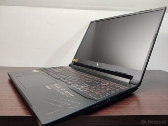 Nepoužitý herní Nitro v16,R5-8645hs,DDR5,RTX-6gb-Mux,ZÁRUKA - 7