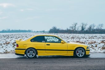 Bmw E36 330i coupe - 7
