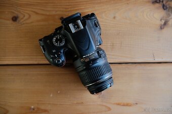 Nikon D5100 + 18-55mm f3.5 - 5.6 - 7