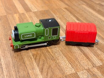 Masinka Tomas - elektricke masinky - 7