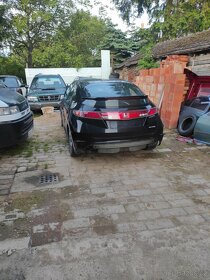 Honda Civic 8 ufo - 7