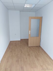 Budova s nájemníky v Bratislavě na prodej - 7