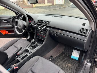 Audi A4 8E B6  2001 1,6 Benzín prodám pojízdné STK Platná - 7