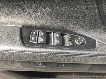 BMW 740d X-Drive,Facelift,Hud,ČR.. - 7