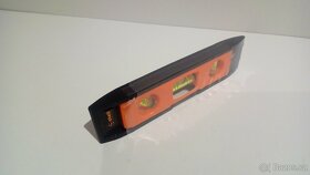 Zámek + vložka do dveří cena200Kč - 7