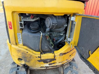 KOMATSU PC16R HS - 7