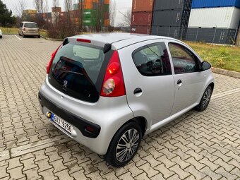 Peugeot 107 1.0i - 7