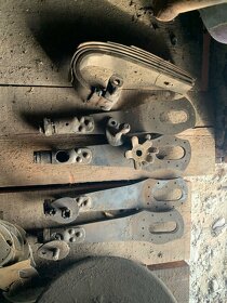 Austro Daimler ADR r.v. 1928-30 prodam hlinikovou kapotu , c - 7