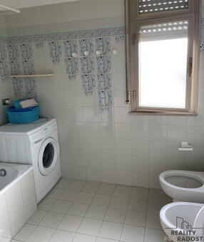 Prodej bytu 3+kk 75 m² Silvi, Itálie - 7