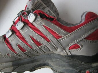 Tenisky SALOMON gore-tex, vel. 37,3, stélka 23,0cm - 7