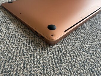 13” MacBook Air M1, 8GB RAM, 256GB SSD (2020) - 7