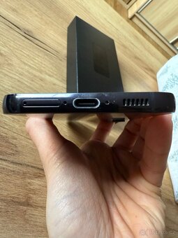 Samsung Galaxy S23 5G 8 GB / 128 GB - černý - 7