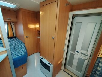 KNAUS SPORT 450FU č.701 + mover. Fr. postel. Bojler.100km/h - 7